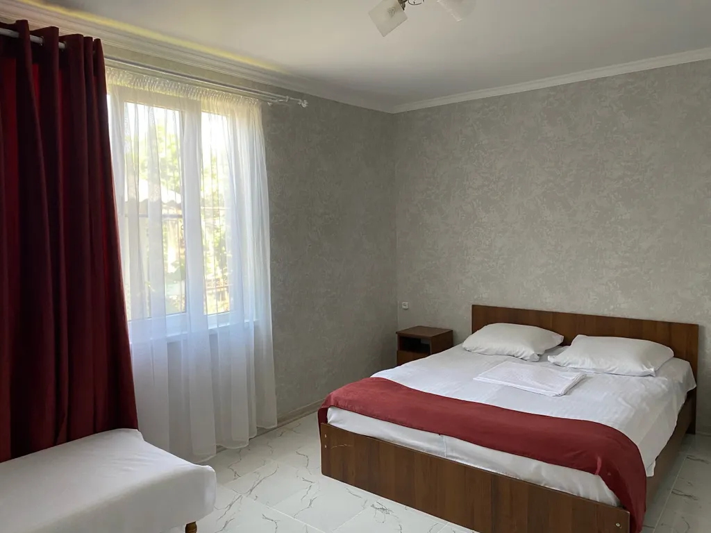 4-комнатный Дом