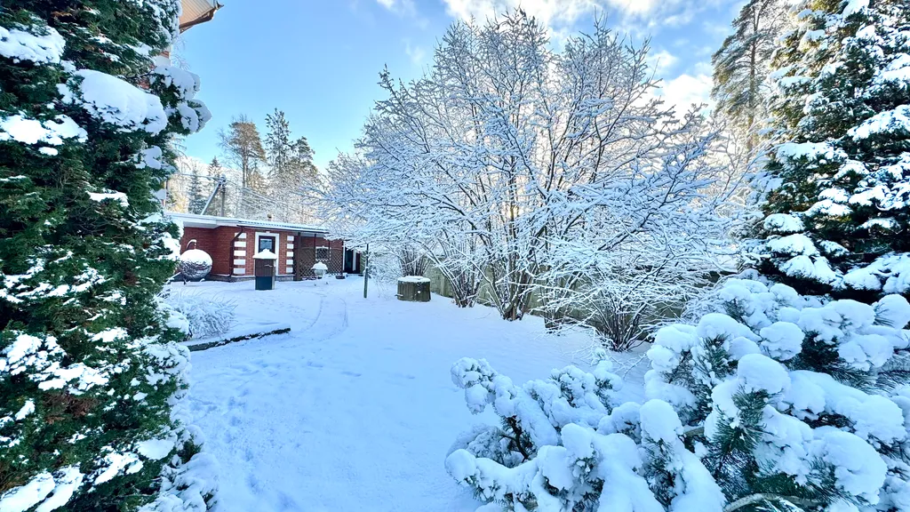 Уютный домик с баней