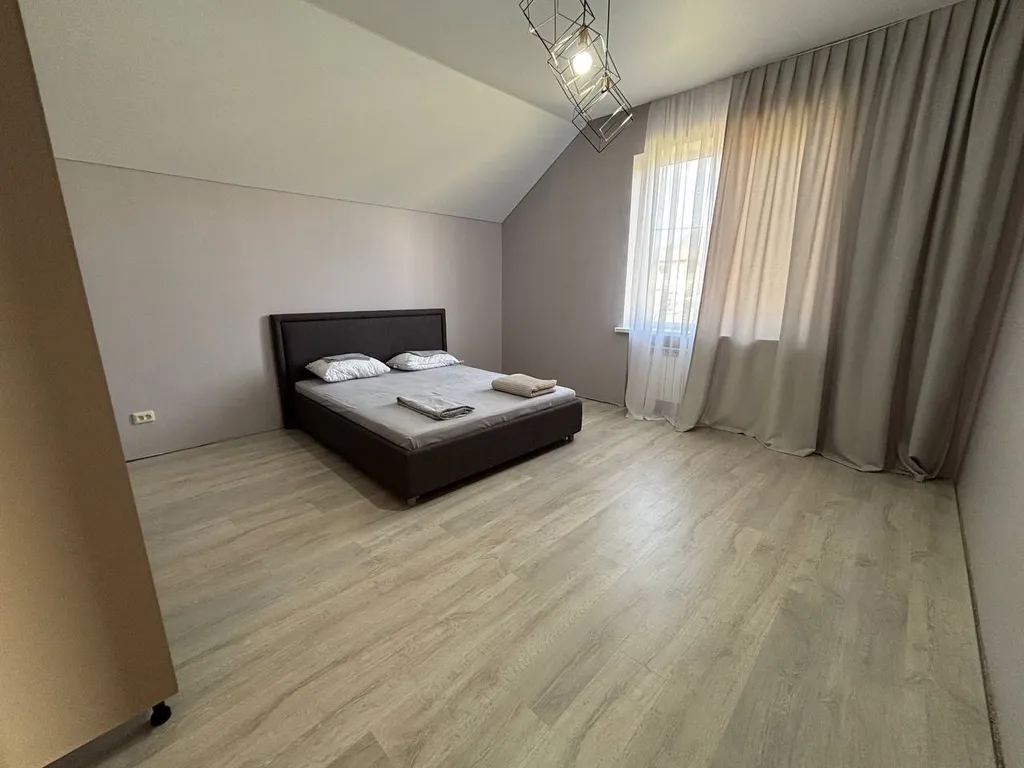 Коттедж Новый дом с видом на горы — Винсады