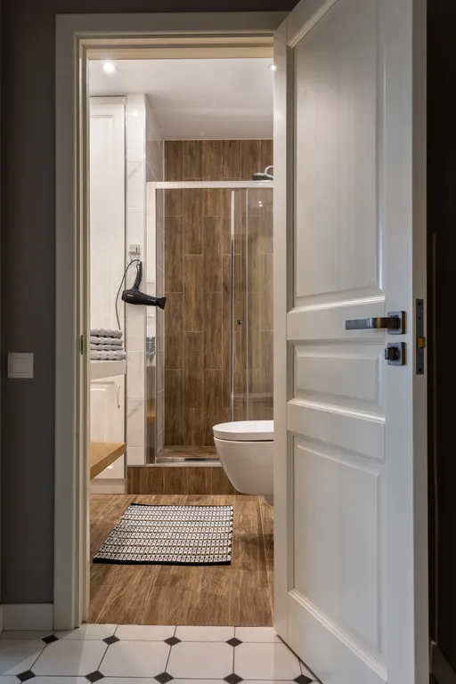 Квартира Дизайнерская 1-я квартира "Изумруд"| 2–4 гостя, балкон, парковка — Светлогорск