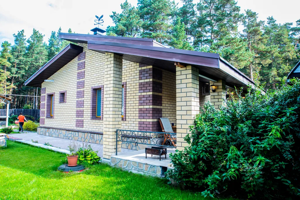 Коттедж Дом у соснового леса со всеми удобствами — аренда посуточно в Березовский