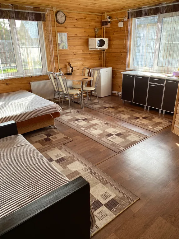 Уютный деревянный домик