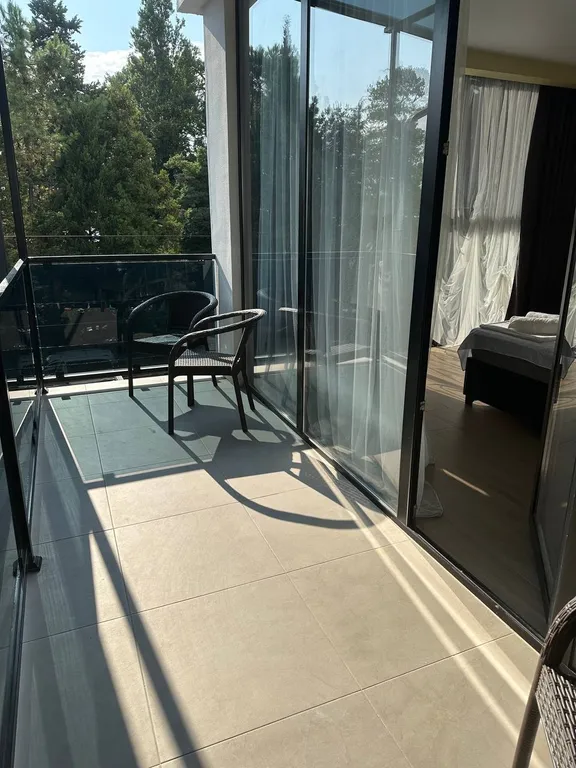 Уютный люкс с панорамной лоджией и завтраками