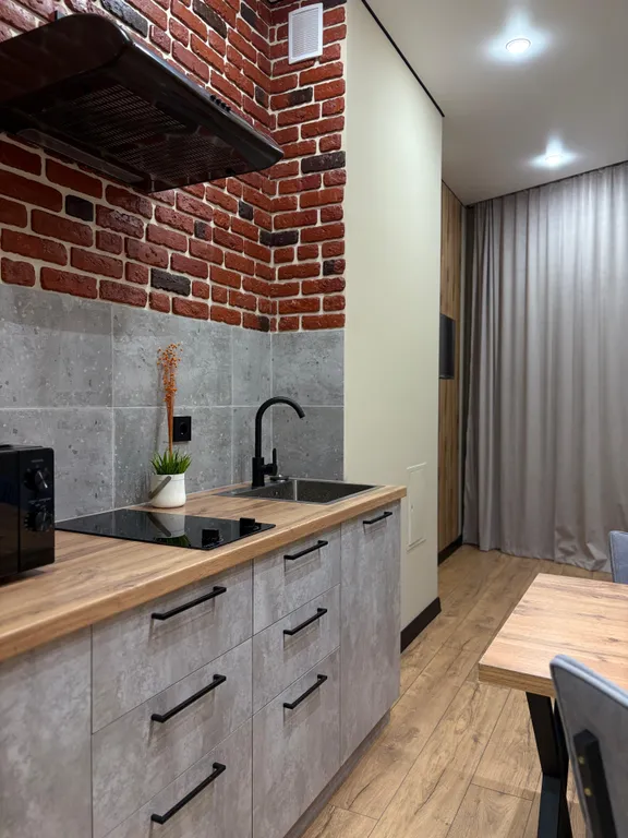 Шикарная евродвушка с видом на город