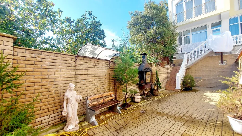 Квартира-студия в ЖК ВиллаДельМар с балконом и видом на море в Гаспре