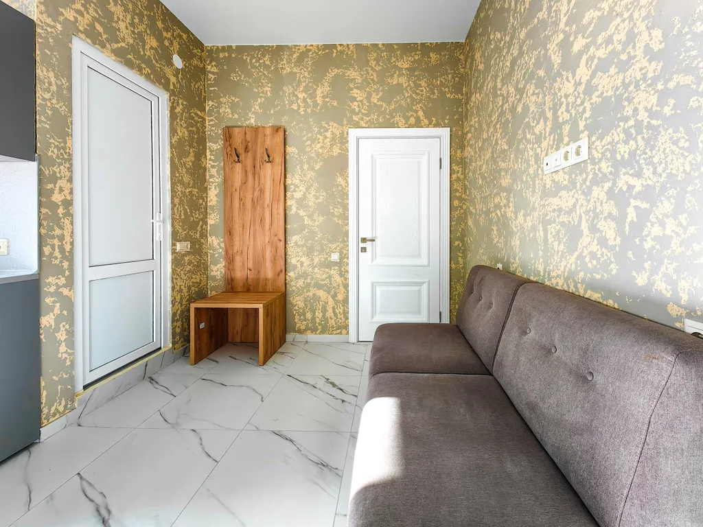 Апартаменты в светлых тонах с видом на горы