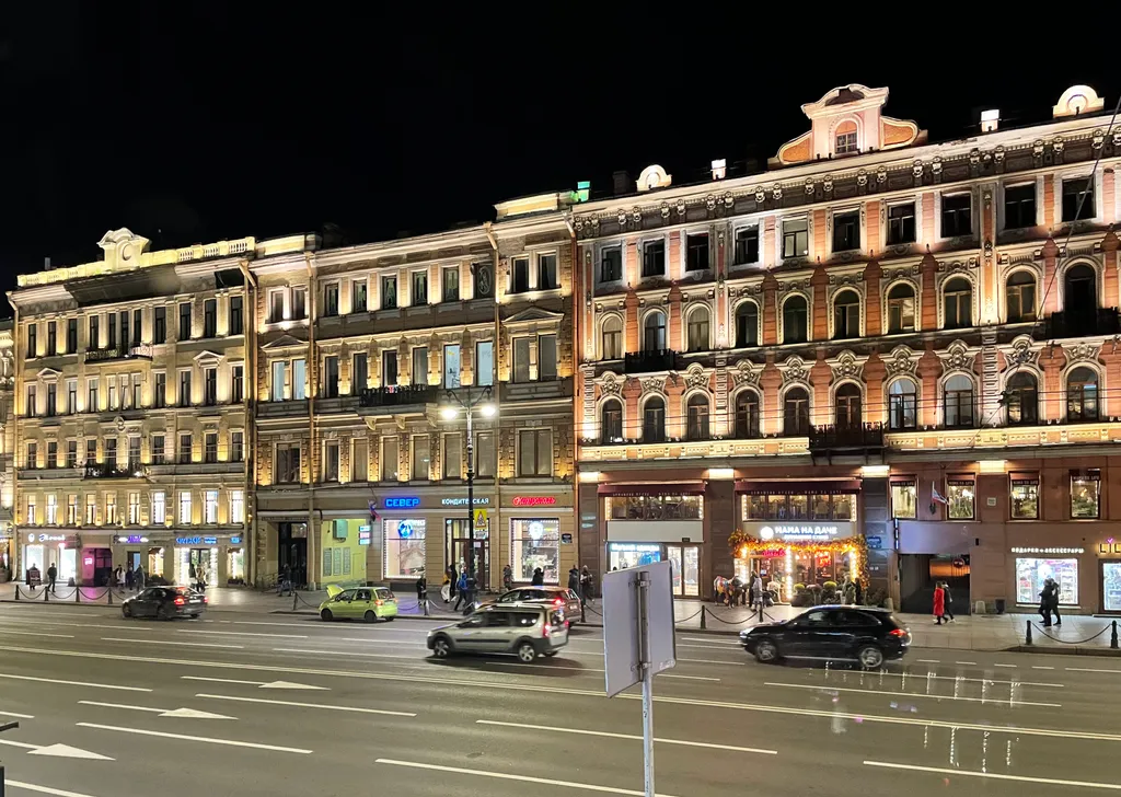 Квартира Квартира Энигма в шаге от Московского вокзала с видом на Невский — Санкт-Петербург