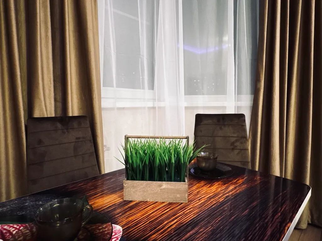 Стильная двухкомнатная квартира в центре города, рядом дворец спорта