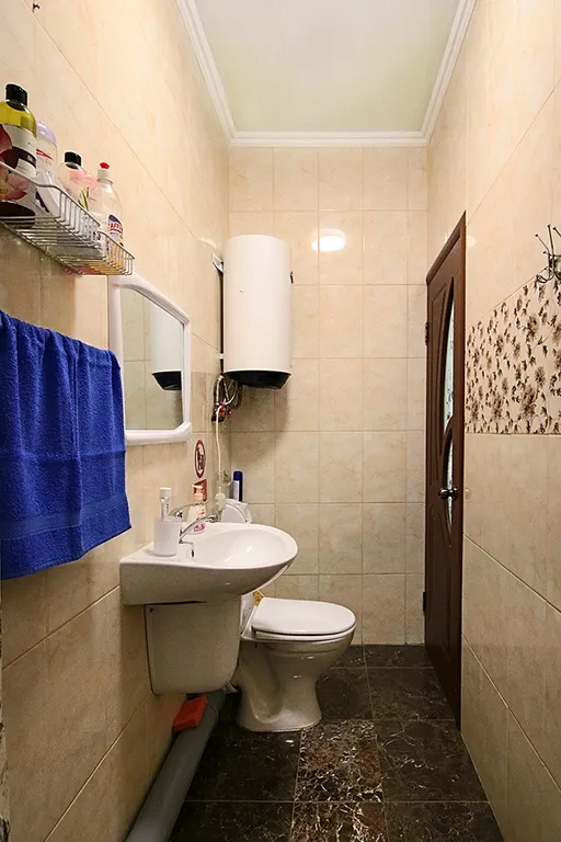 Квартира Однокомнатная квартира 2 на первом этаже двухэтажного дома — Темрюк