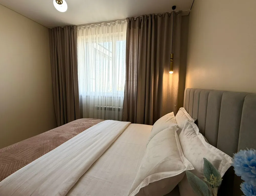 Квартира New “Raimbek residence” centre of city, metro & drinking water — Алматы