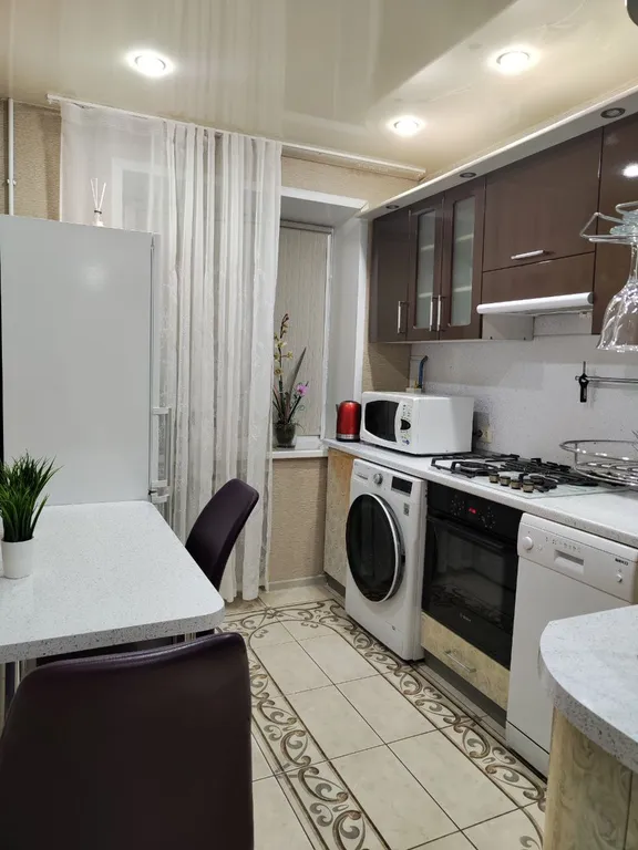 3-комнатная квартира в центре с видом на реку