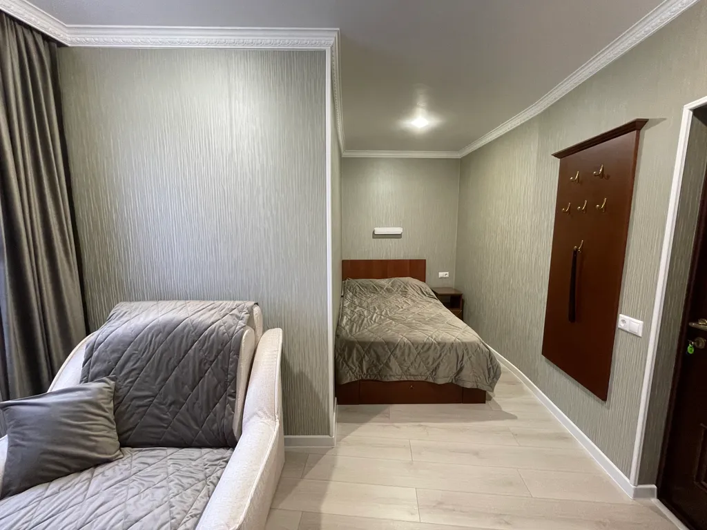 Уютный номер в центре, море - 600 метров