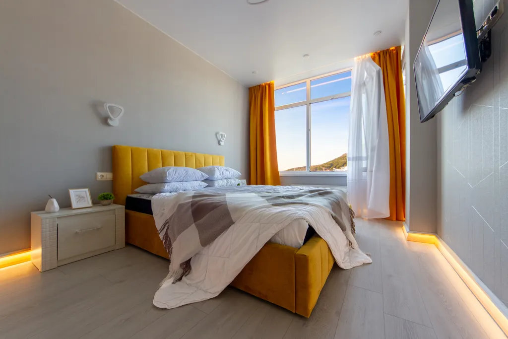 С красивым видом на горы и море