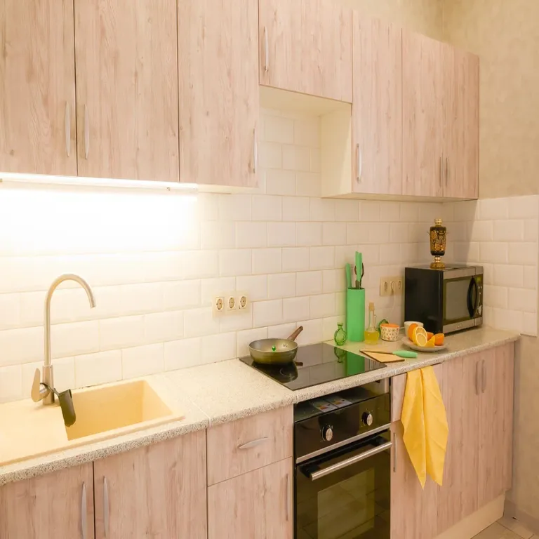 Полноценная двухкомнатная квартира с видом на платоновский парк