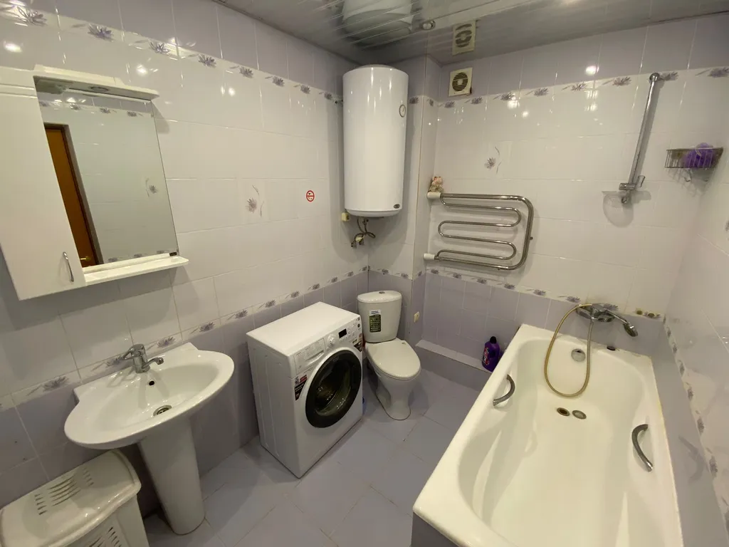 4-комнатная Квартира