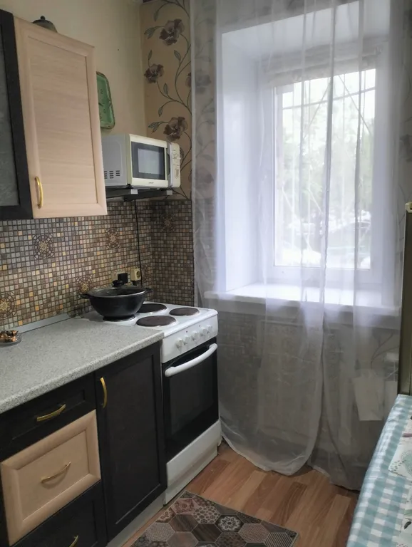 Уютная квартира в центре м/а в Академгородке