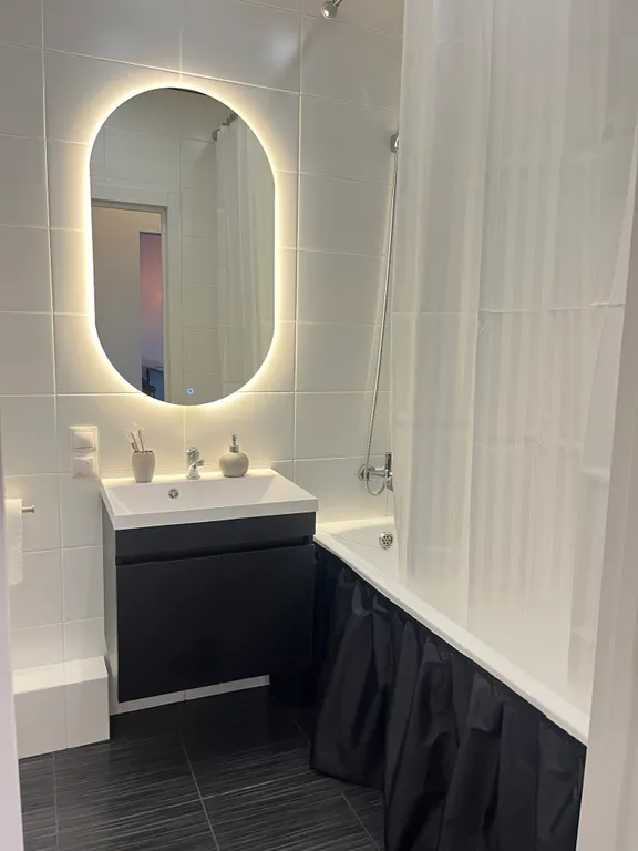 Новая квартира с кондиционером