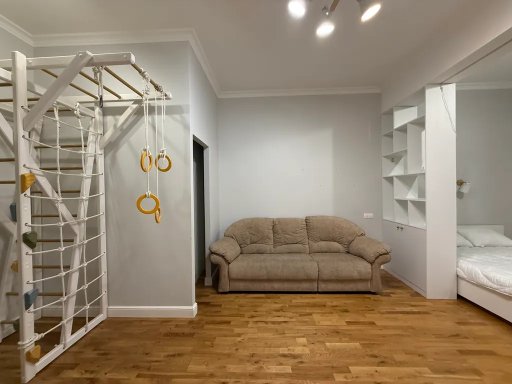 Квартира Квартира Просторная двушка (86 м2) в двух шагах от Исаакия! До 6 гостей — Санкт-Петербург