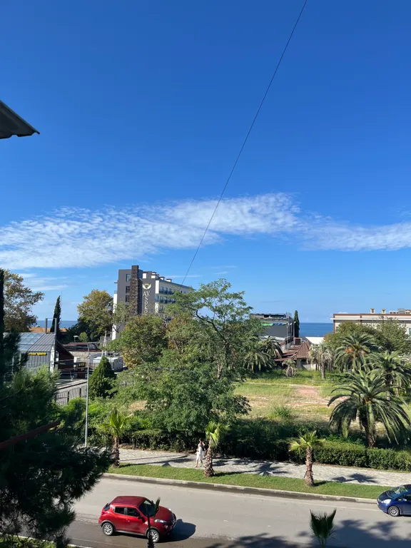 Двухкомнатная квартира с видом на море и горы