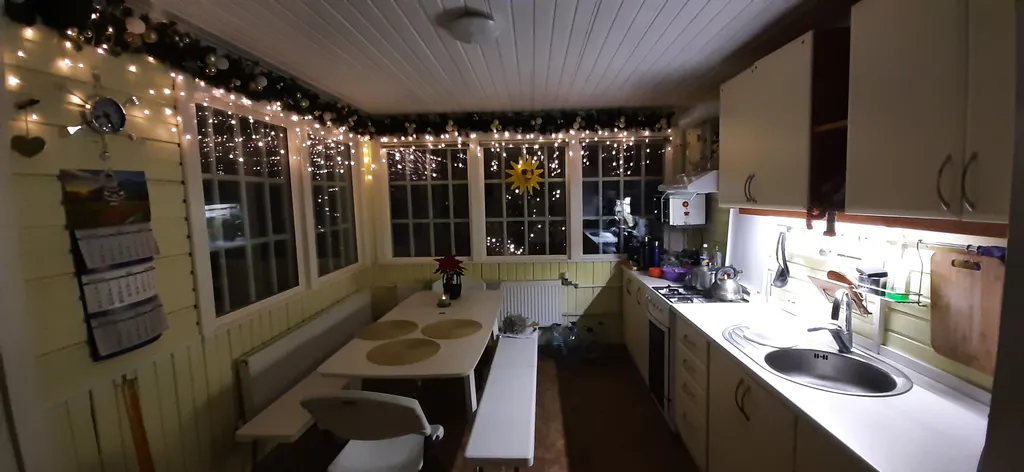 Уютный коттедж с русской баней в черте города