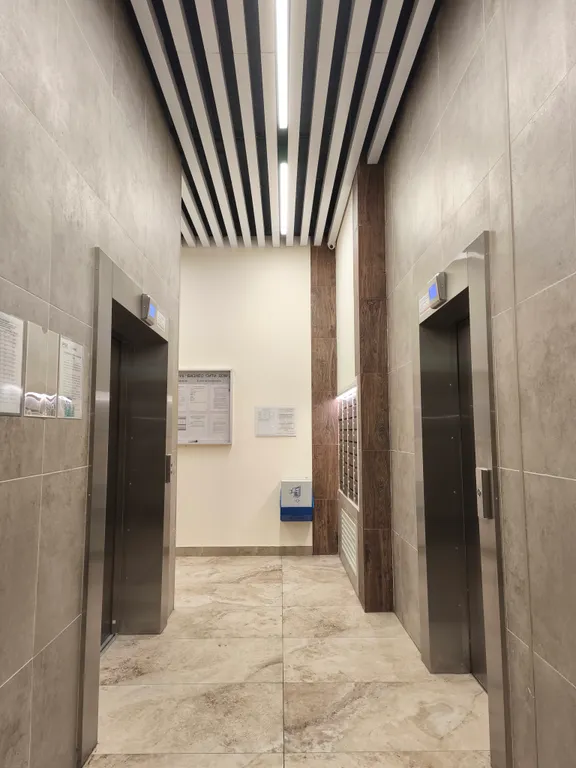 Просторная студия в доме бизнес-комфорт класса