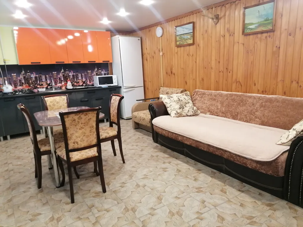 Уютный дом в живописном уголке города, рядом с М4