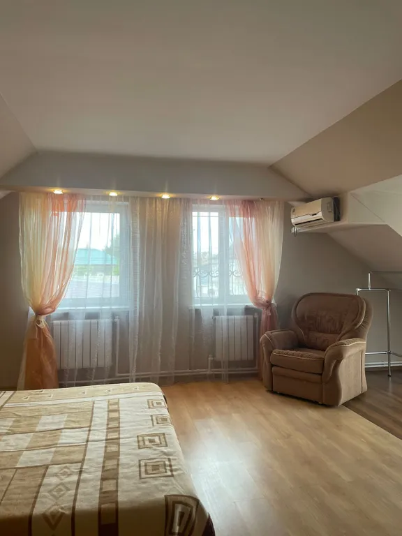 Уютный дом в центре города