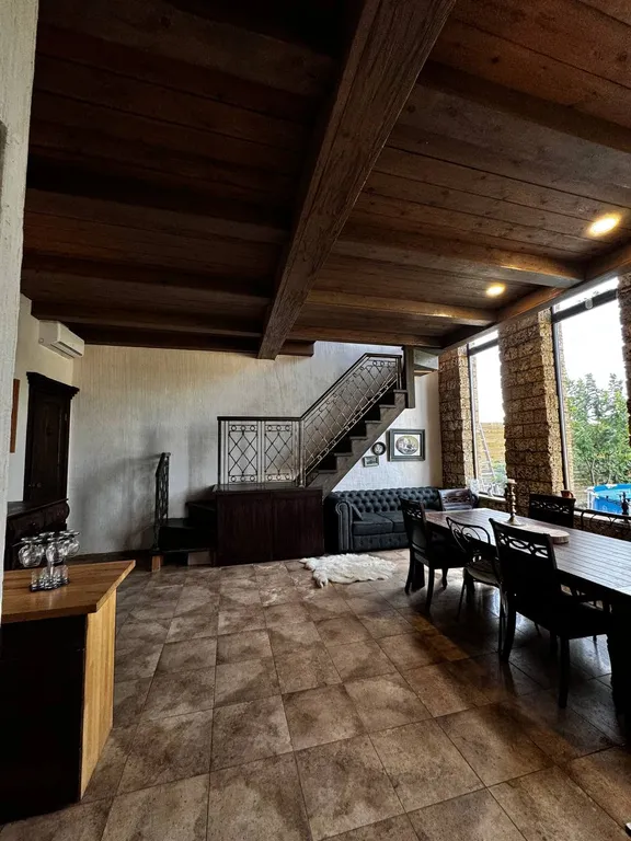 Коттедж Дача на берегу реки в стиле Старый замок — Козет