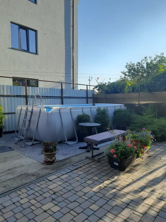 Уютная студия с мини кухней