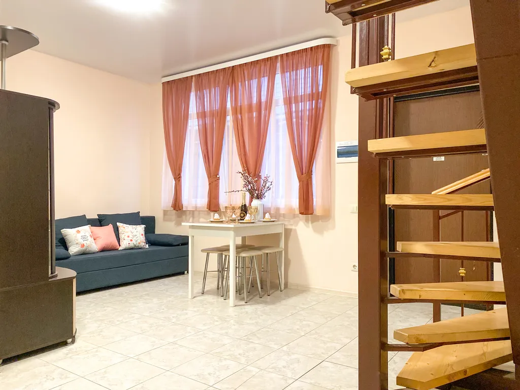 Квартира 2-комнатная Квартира — Севастополь