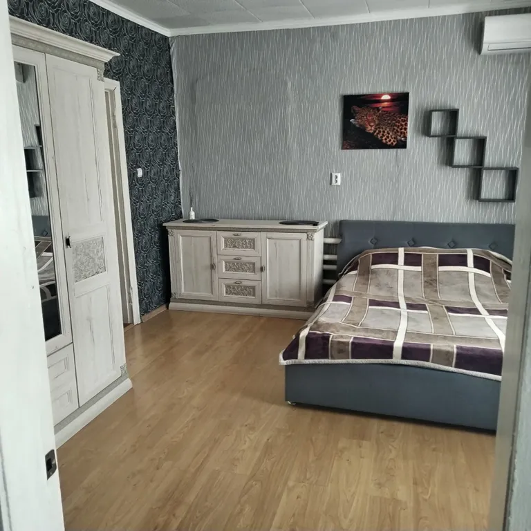 Уютный дом в станице Должанской без хозяев