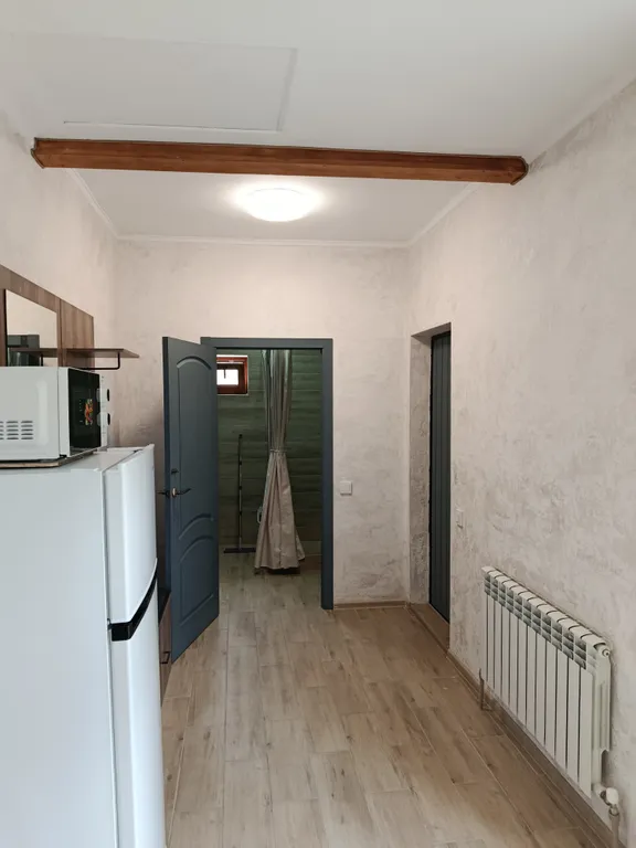 Дом из двух комнат в зелёной зоне