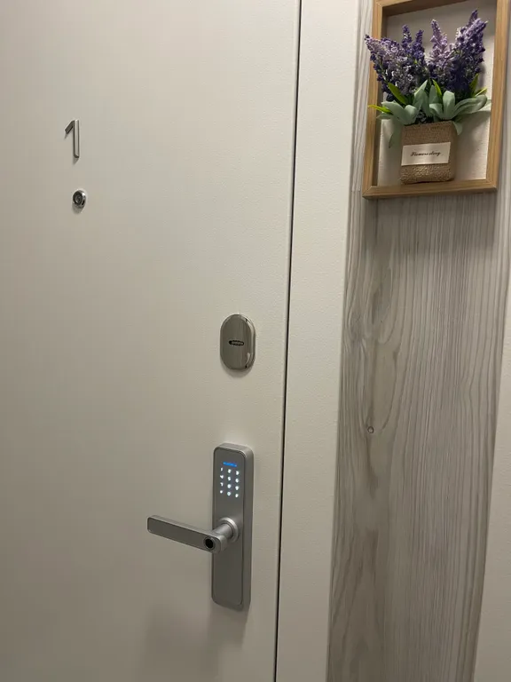 Квартира Квартира Туманный Альбион — Красноярск