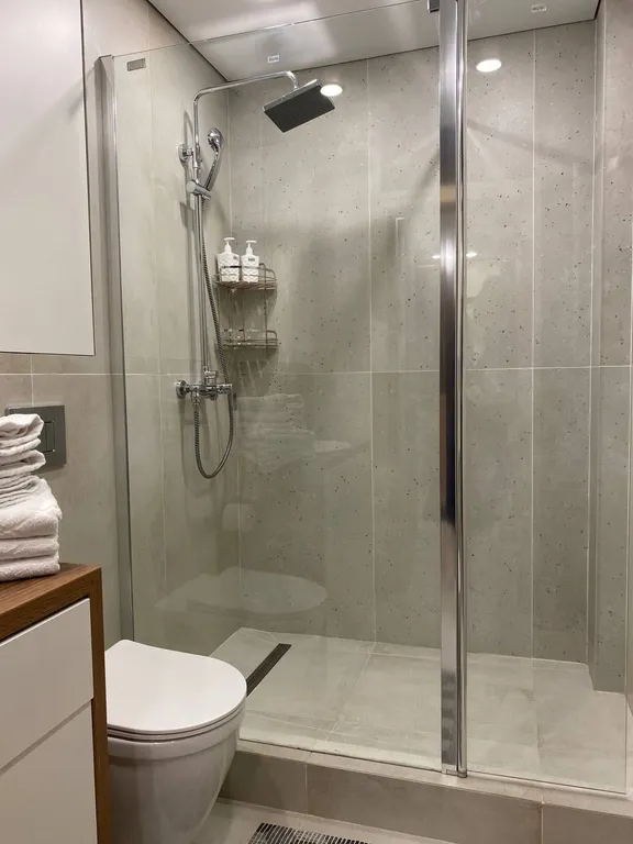 Апартаменты с собственной парковкой вблизи подъемника Горная Карусель