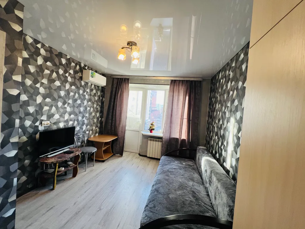 Уютная квартира с ремонтом в центре северного рынка для троих человек