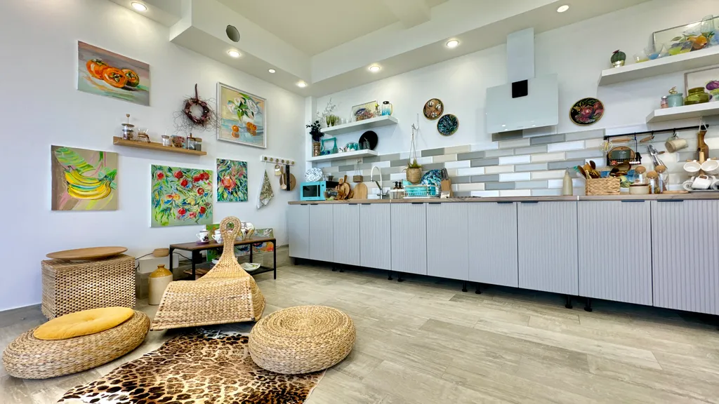 Квартира с дизайнерским ремонтом и видом на море Восход Ялта