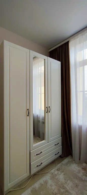 Апартаменты с бассейнами во дворе