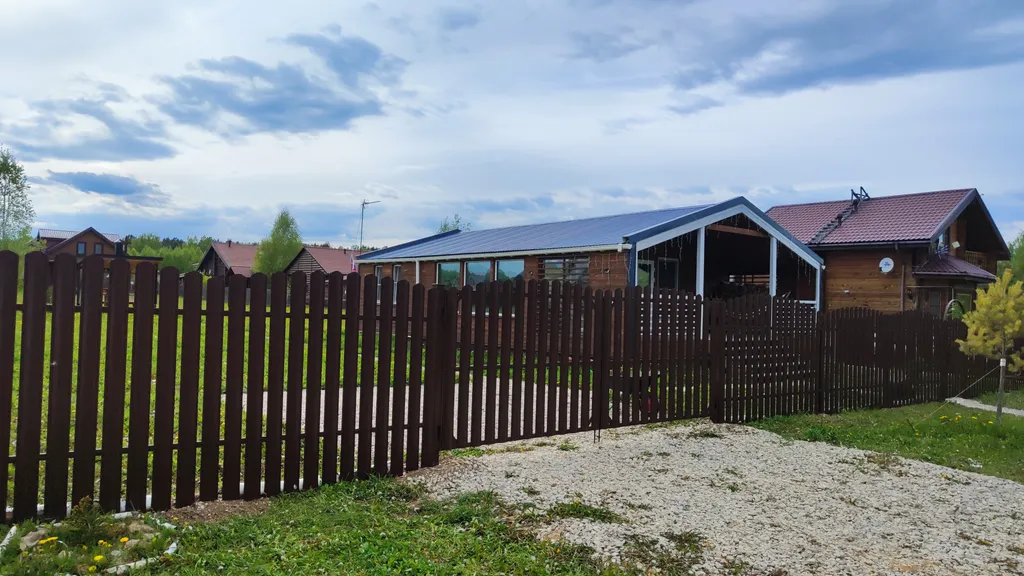 Барнхаус с баней и панорамными окнами