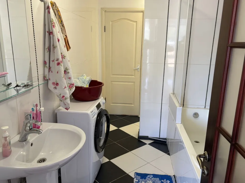 Апартамент в двух уровнях с террасой