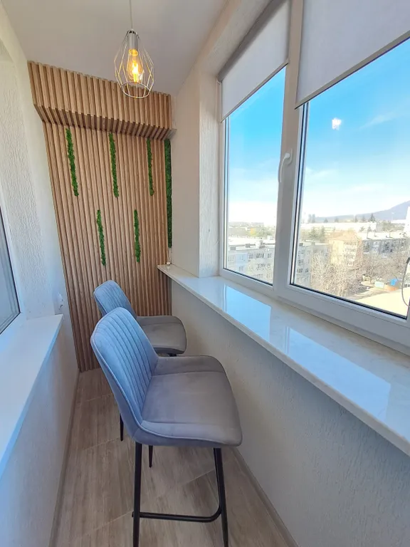 Студия с видом на Бештау