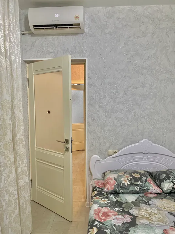 Дом в центре Адлера на набережной