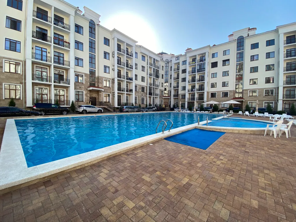 Квартира Апартаменты на море с бассейном — Геленджик