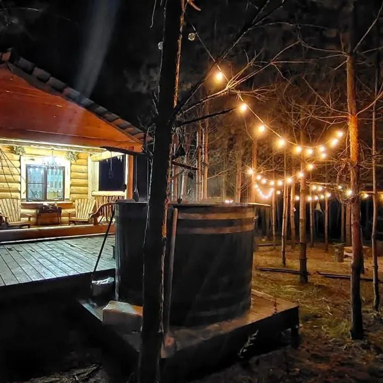 Гостевой домик A-frame в сосновом лесу