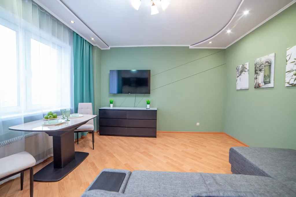 Желтые попугаи в прериях