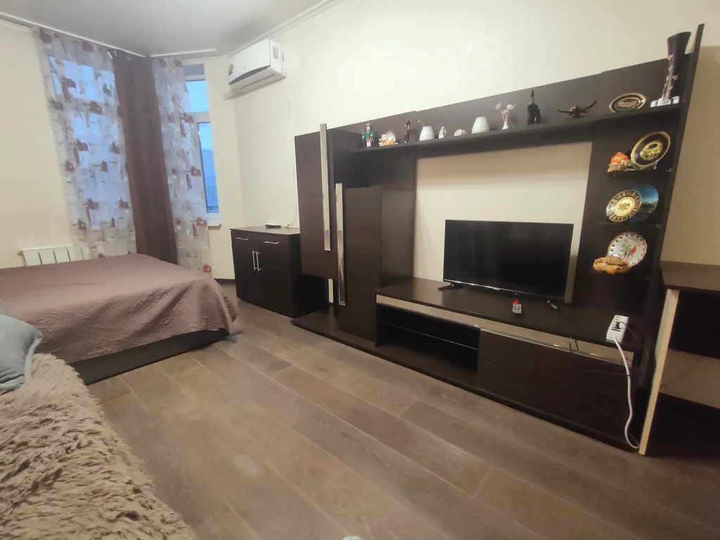 Квартира рядом с театром оперы и балета и центральным рынком