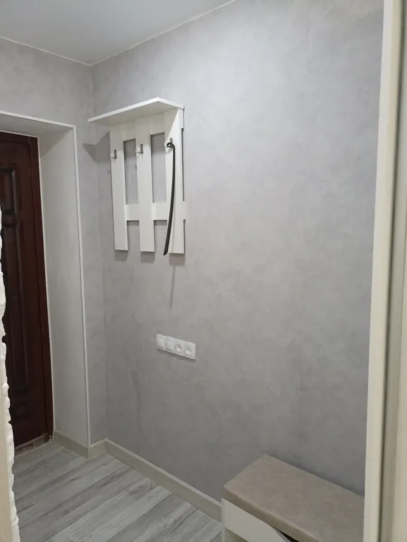 Квартира в центре на первом этаже с асфальтированной парковкой