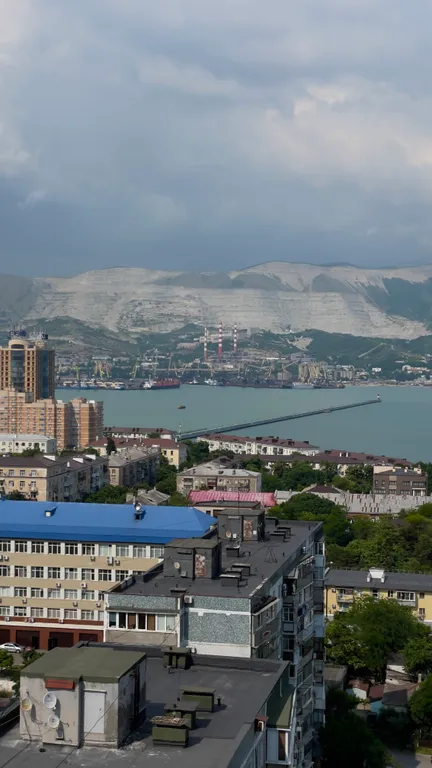 Квартира Уютная квартира в центре города с видом на море — Новороссийск