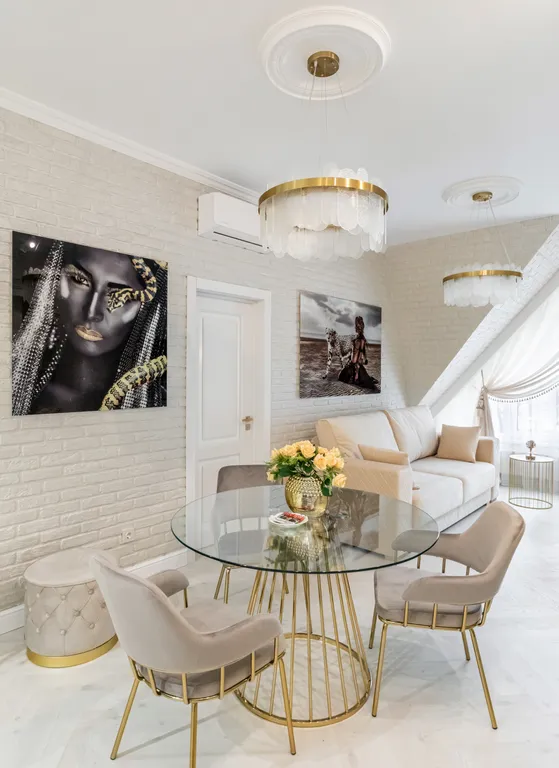 Золотая бухта с видом на реку