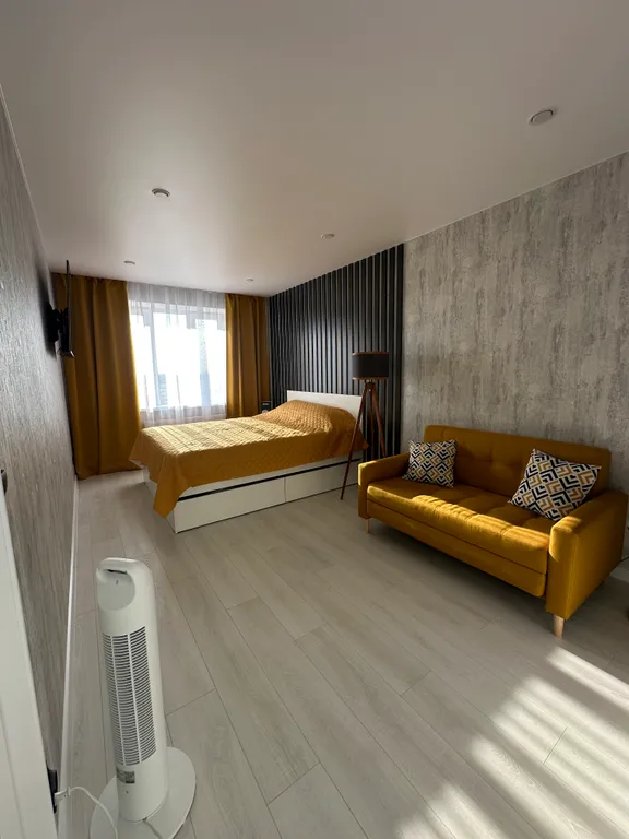 Уютная, светлая квартира c прекрасным видом на Неву