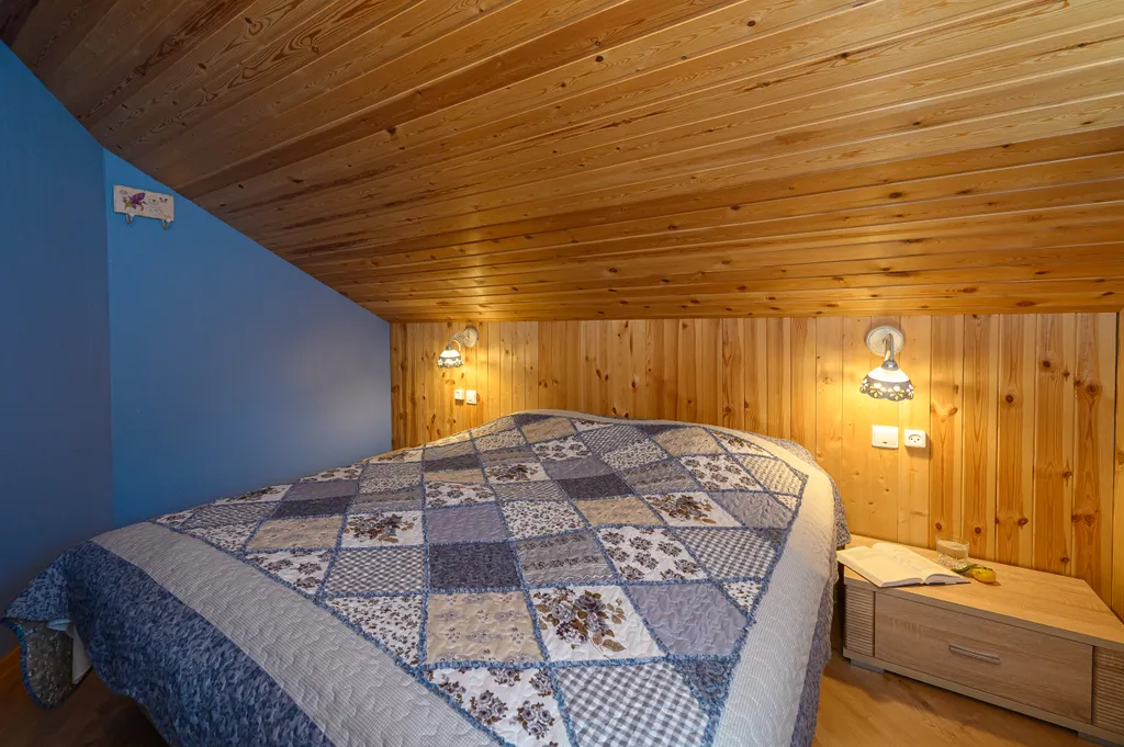 Коттедж № 1